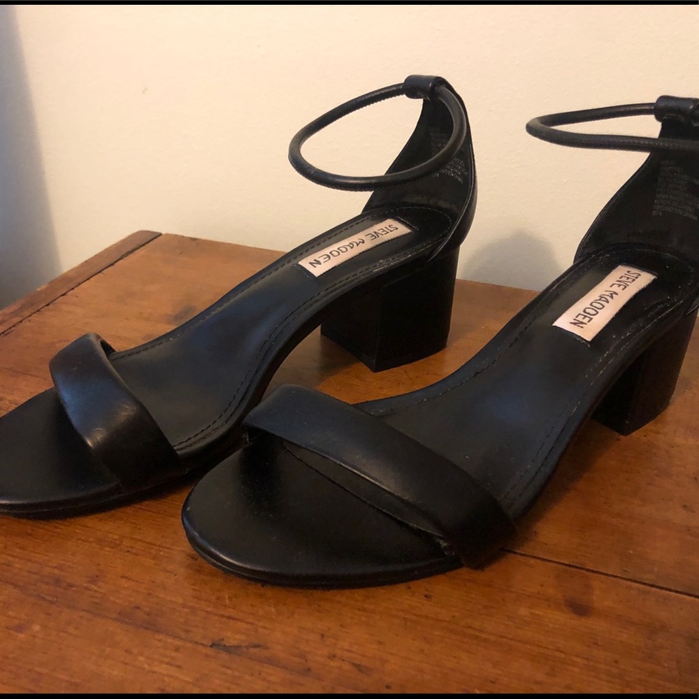 Steve Madden heeled dress sandal